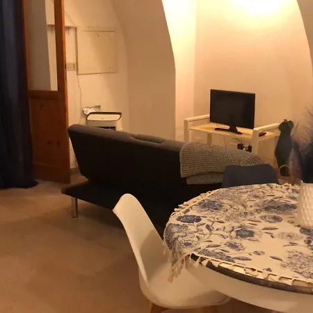 Med Vault * Alghero